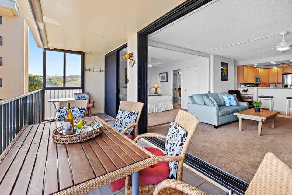 Hololani B503 Apartment in Kahana