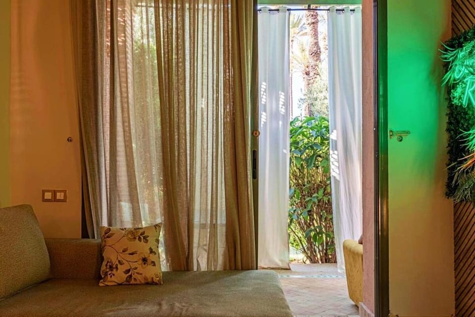 Palmeraie - Open Garden & Pool Apartment in Marrakesh
