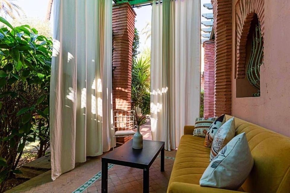 Palmeraie - Open Garden & Pool Apartment in Marrakesh