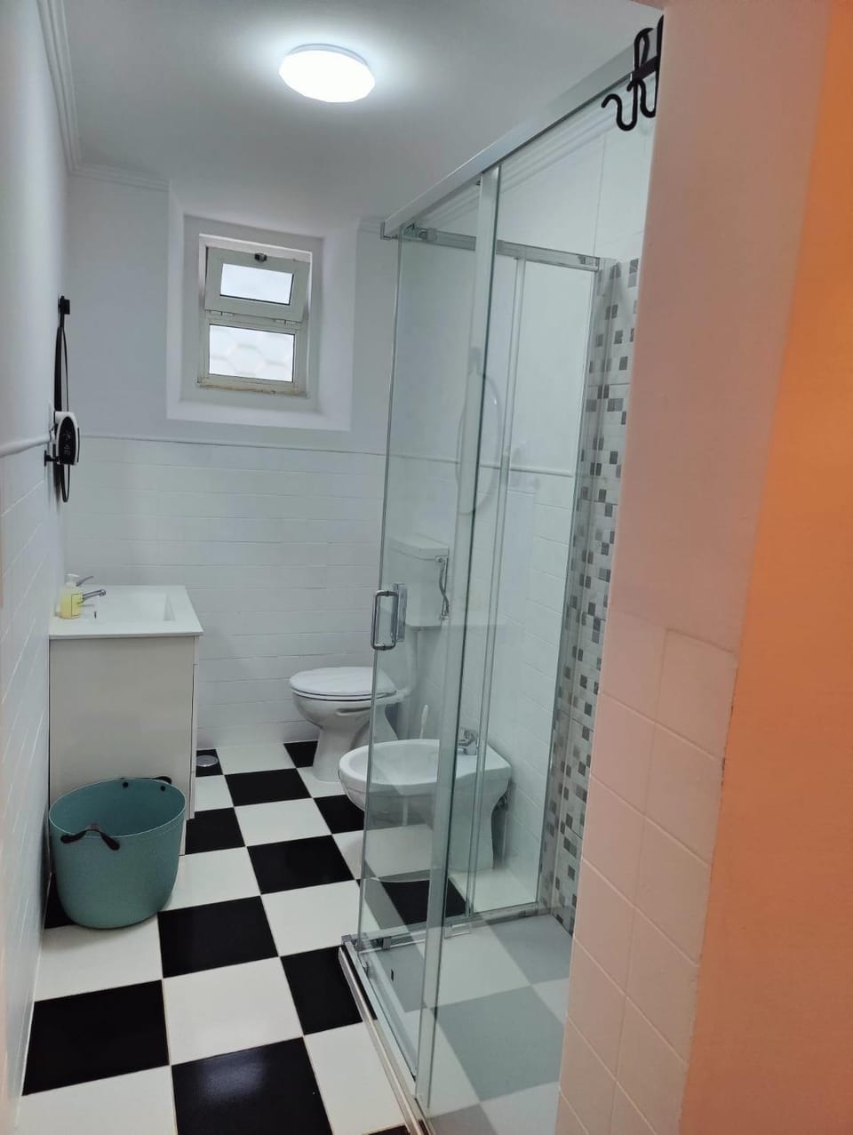 Blue House Amadora City Apartment in Lisbon District