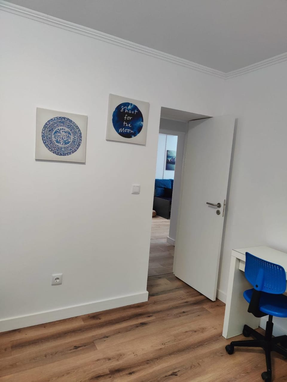 Blue House Amadora City Apartment in Lisbon District