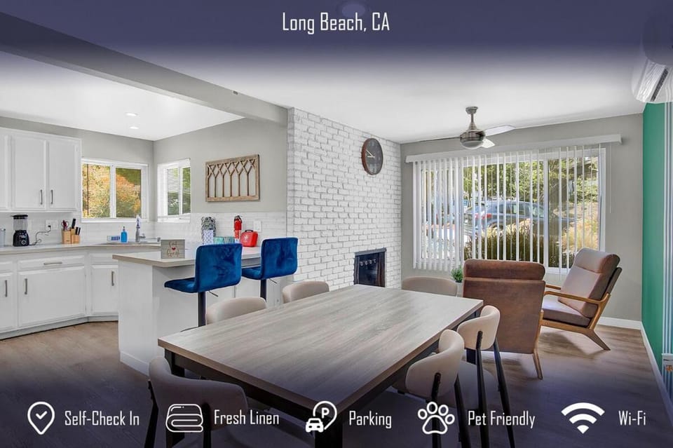 Chic 4B2B Townhome Private Pool House in Long Beach