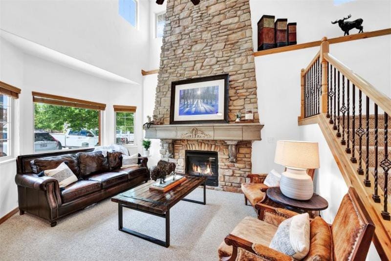 Luxury Alpine Escape - Pool and Hot Tub Access House in Utah