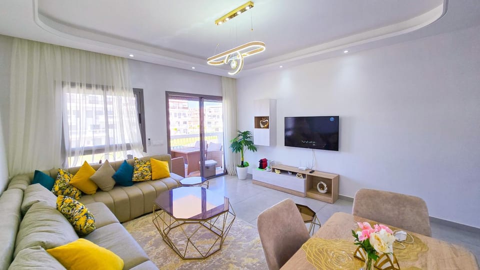 Communal lounge/ TV room, TV and multimedia, Living room, Seating area