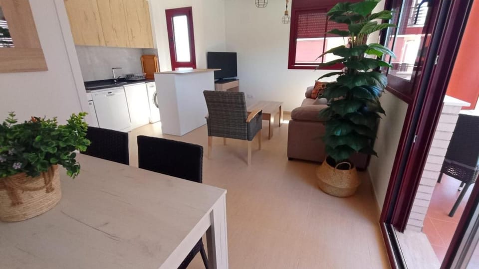 TV and multimedia, Dining area