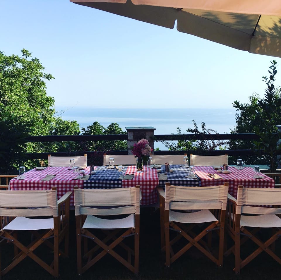 Patio, Natural landscape, Balcony/Terrace, Dining area, Sea view