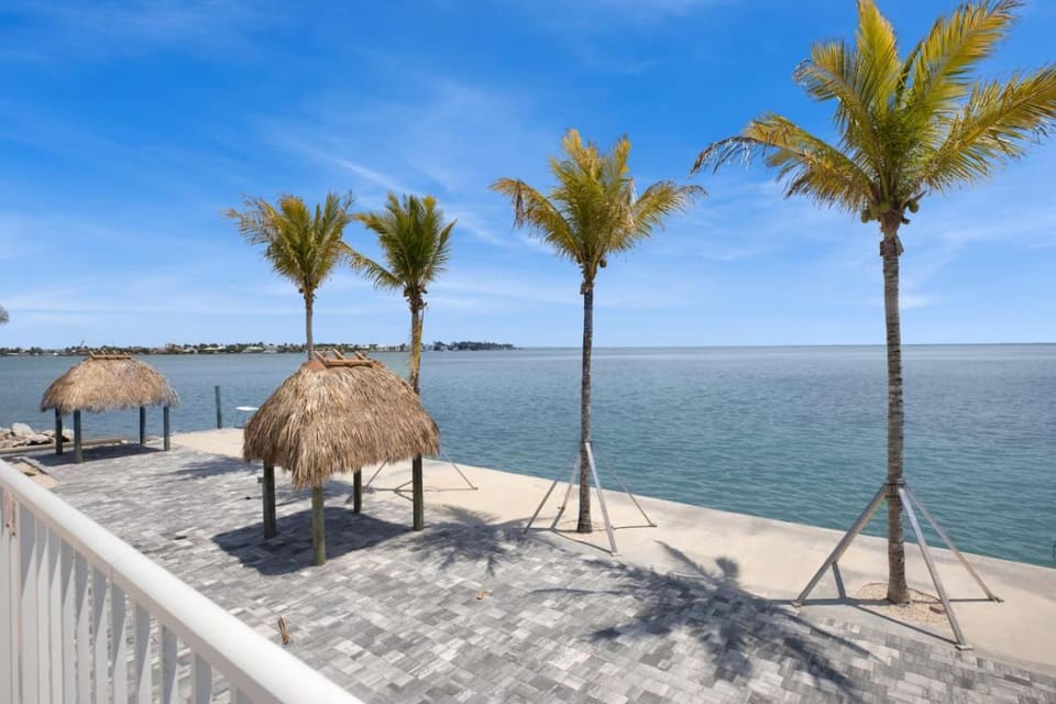 Ocean Isles Peace and Serenity Apartment in Marathon