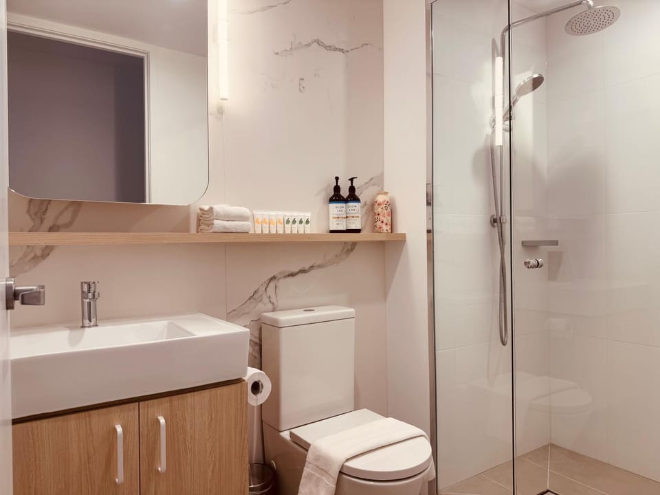 Shower, Toilet, Bathroom