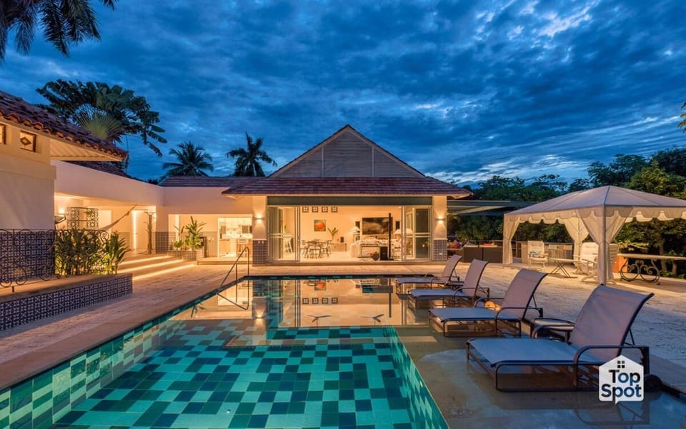 Property building, Patio, Natural landscape, Garden view, Pool view, Swimming pool, Sunset, sunbed