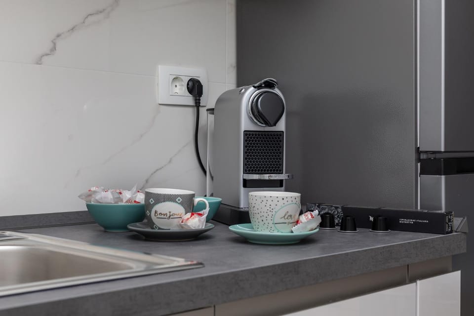 Coffee/tea facilities, Kitchen or kitchenette