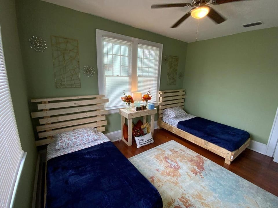 Cozy Cottage House in Jacksonville