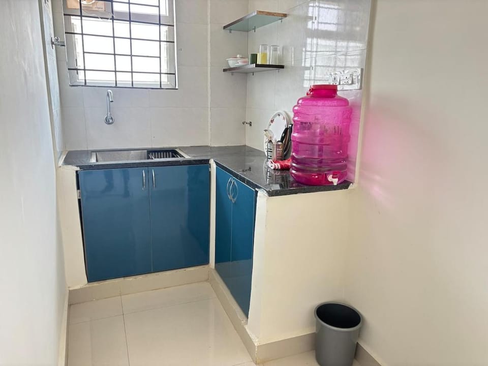 Cozy 1 BHK near Kadugodi metro Apartment in Bengaluru