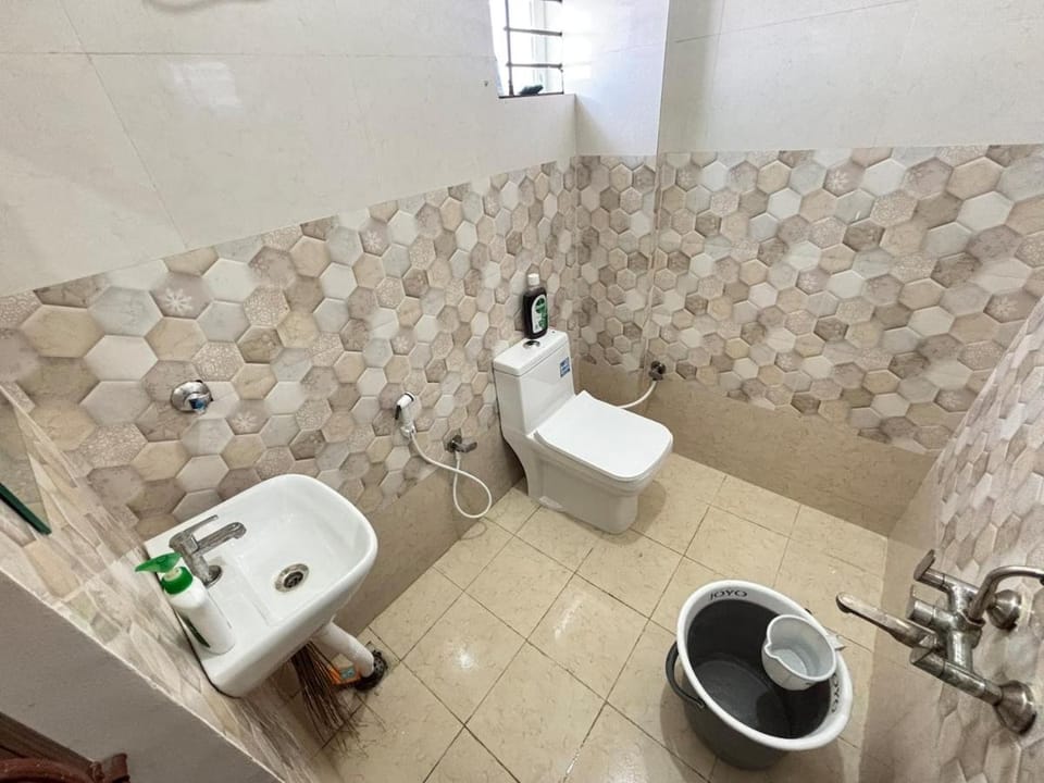 Cozy 1 BHK near Kadugodi metro Apartment in Bengaluru