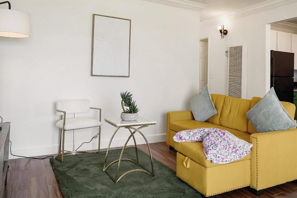 Cozy 2-Bedroom Retreat in Pacifica Apartment in Pacifica