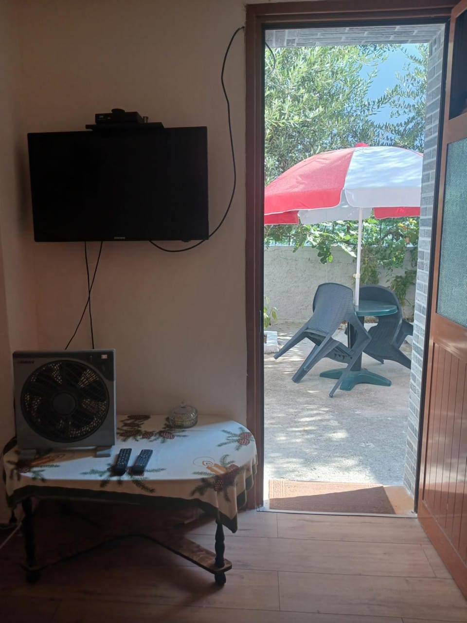 Xhejms Guest House Apartment in Vlorë