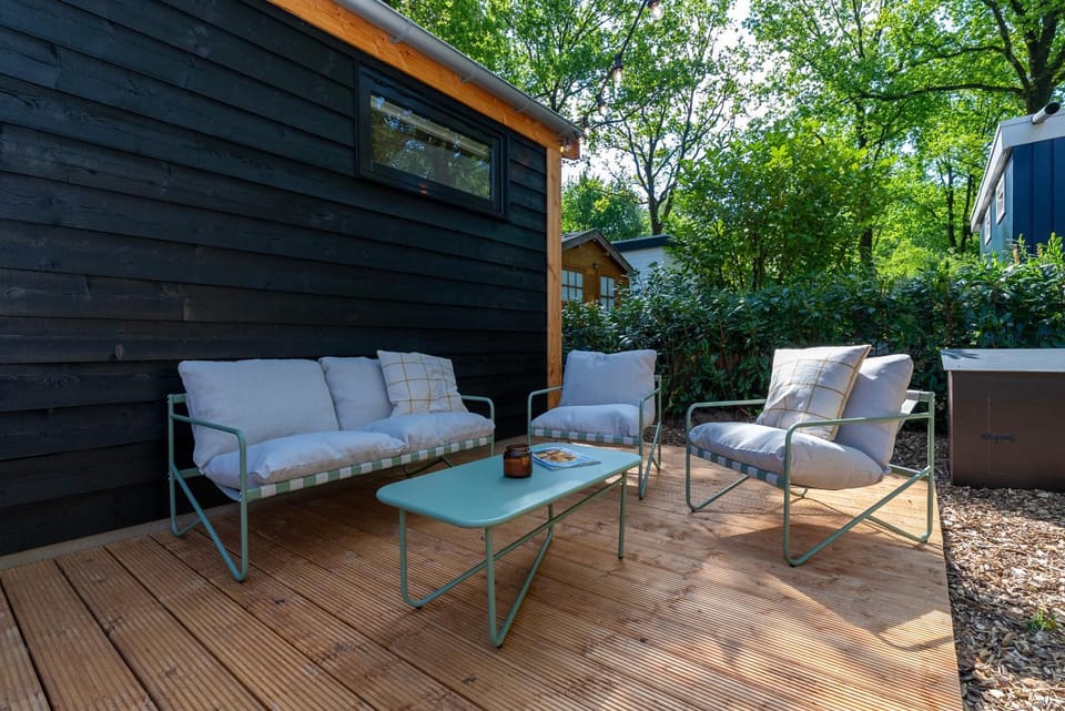 Patio, Spring, Day, Garden, Balcony/Terrace, Seating area, Garden view