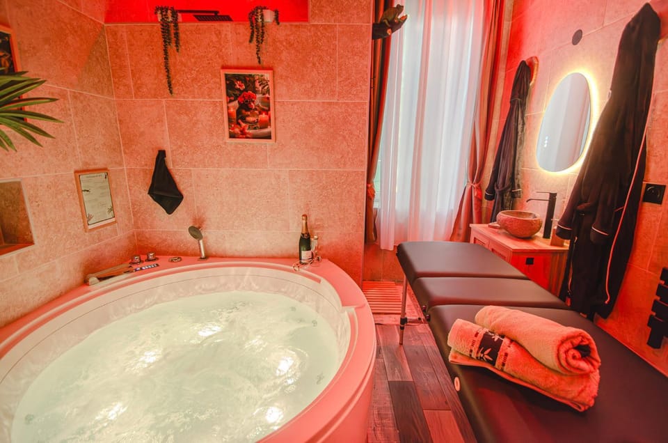 Suite Jungle Spa - Sauna & Balnéo Apartment in Château-Thierry