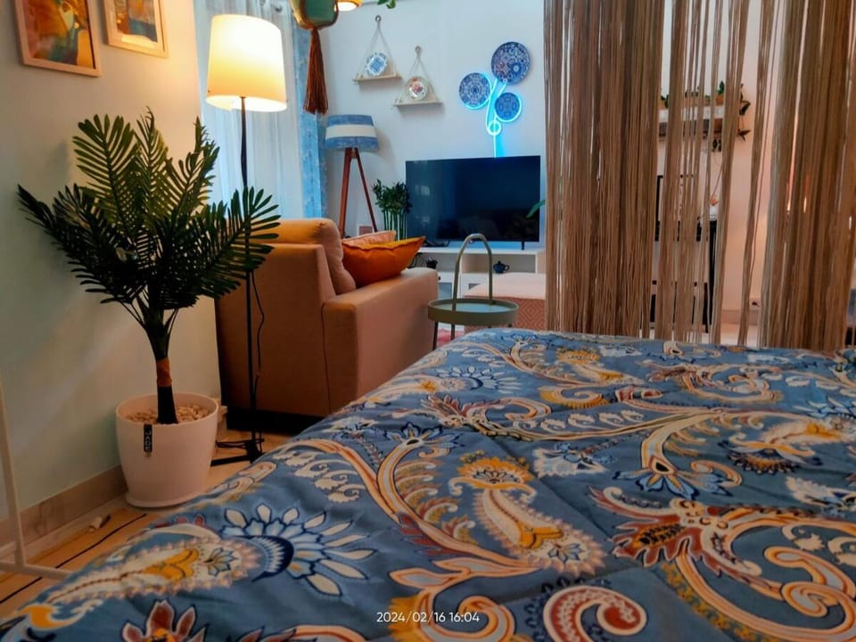 Communal lounge/ TV room, Bed, TV and multimedia, Evening entertainment, Bedroom
