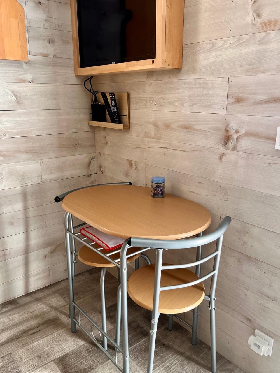 Les Poules heureuses Bed and Breakfast in Issoire