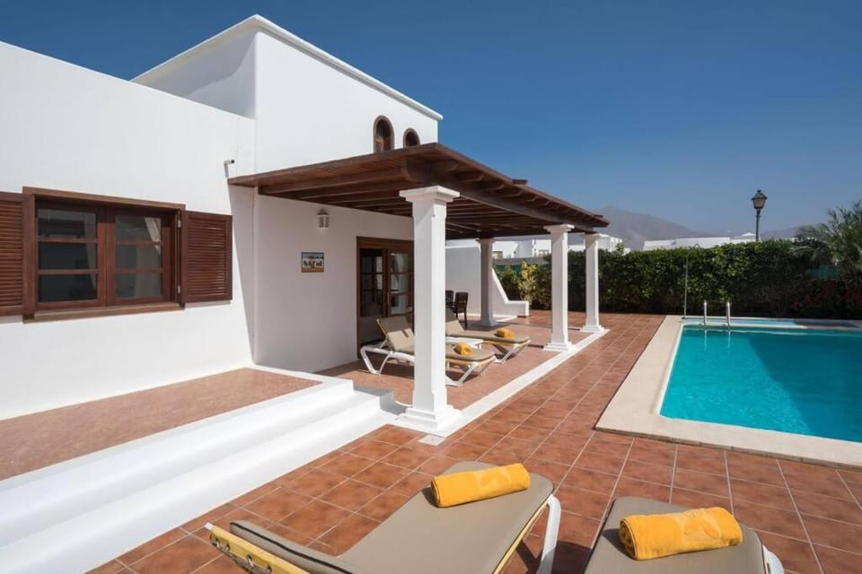 Villa Maria by Optima Villas Villa in Playa Blanca
