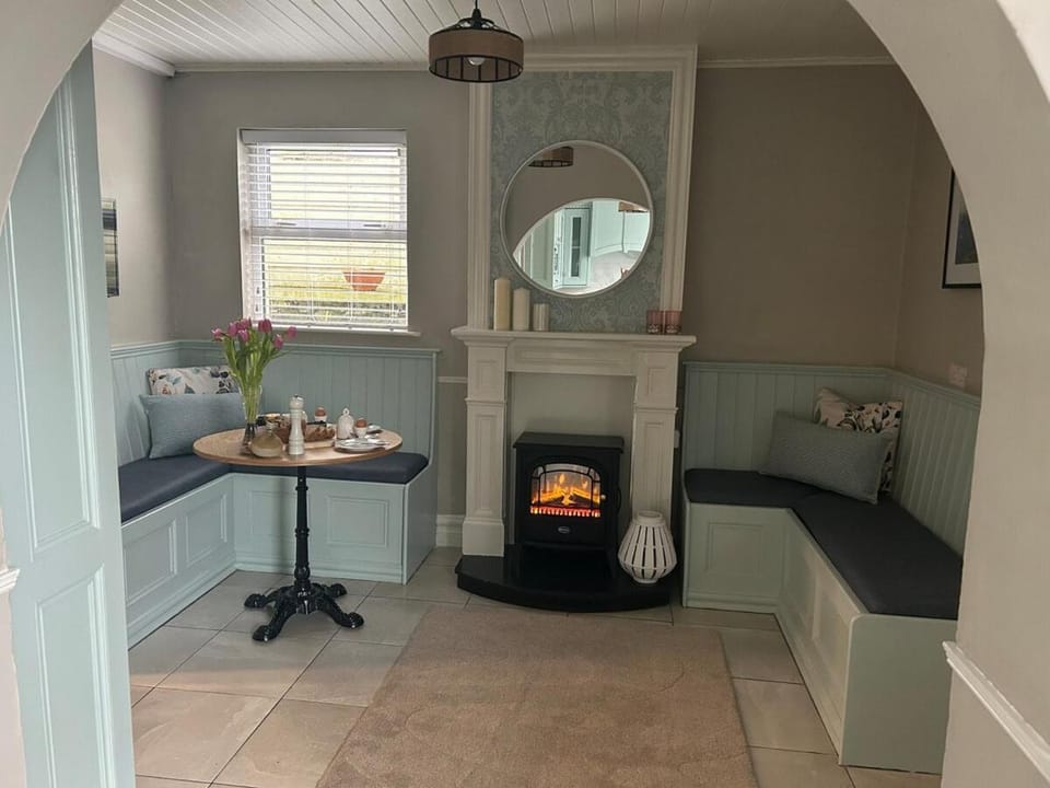 Luxury 4 bedroom lodge in Doolin House in County Clare