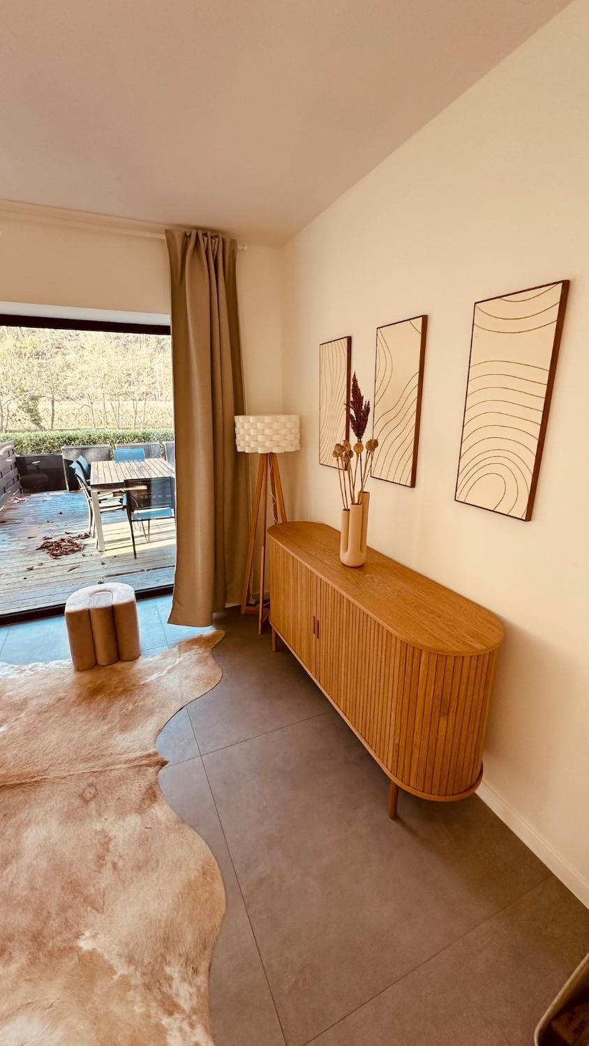 TheRiverside House in Wallonia, Belgium