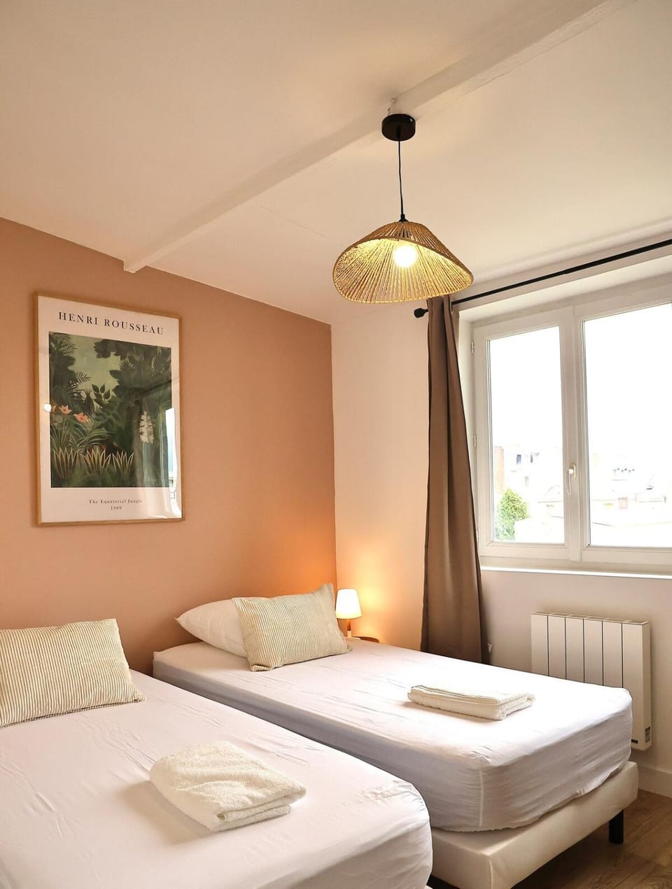 Bed, Photo of the whole room, Bedroom, furniture, heating, internet, storage
