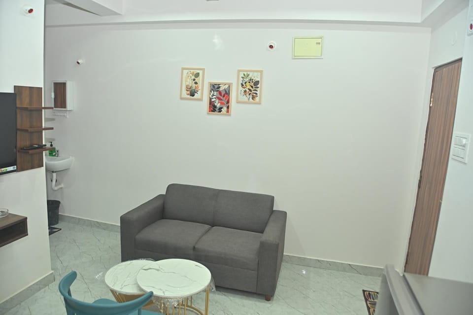 AVO Nest Kondapur - 1 BHK Fully Furnished Penthouse 1S Apartment in Hyderabad