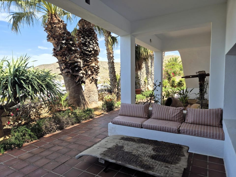 Seating area, Garden view