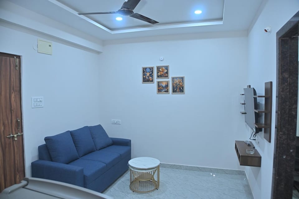 Penthouse 2 BHK Fully Furnished with Amazing City View Apartment in Hyderabad
