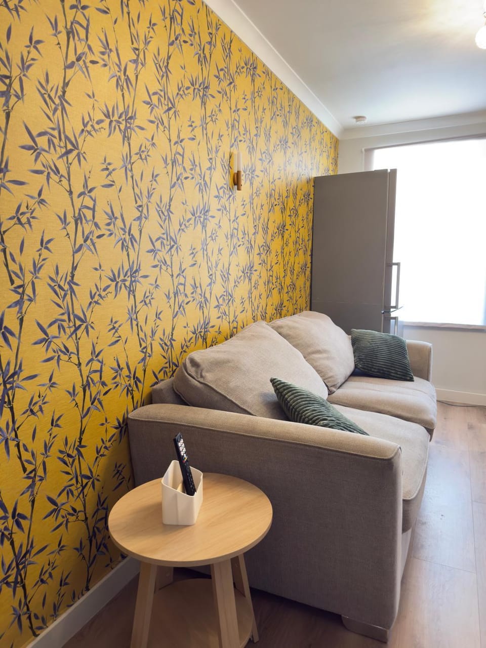 Chic Cozy Room with PS5, Mini Bar & Shared Spaces Vacation rental in Rochester