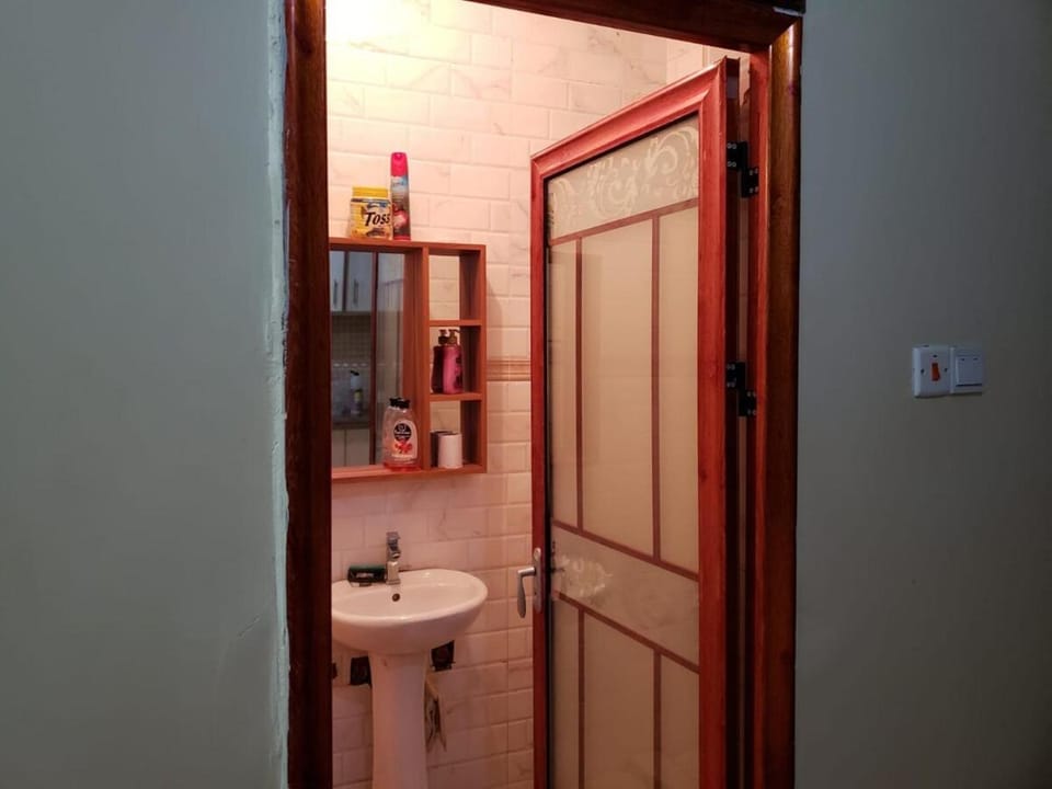 Toilet, Bathroom
