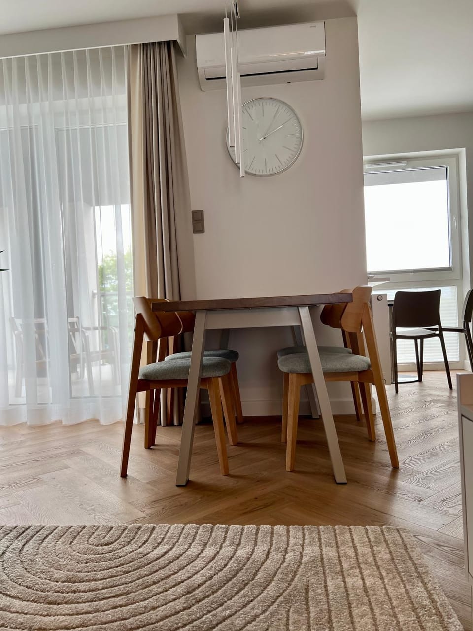Living room, Dining area, air conditioner