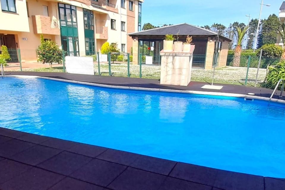 Apartamento Playa Catedrales & Piscina Apartment in Galicia