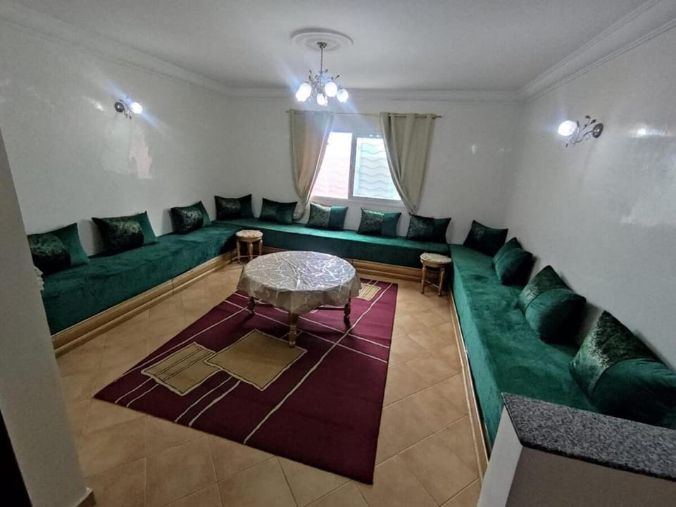 Charming Apt Pool & Beach Apartment in Casablanca-Settat