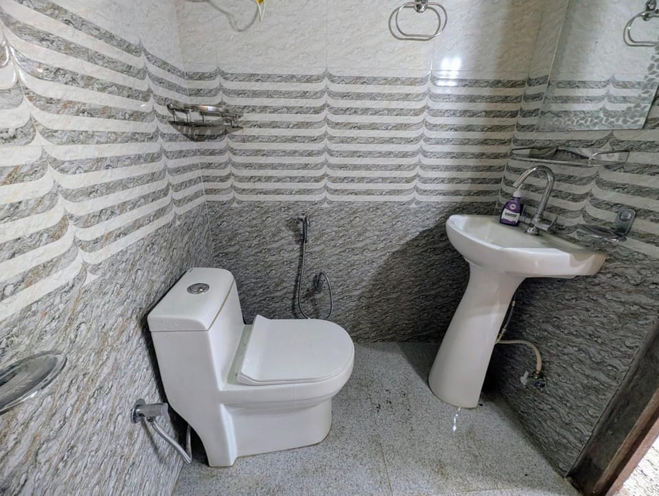 Omaxe Hazratganj- Healing Staytion- Lucknow Apartment in Lucknow