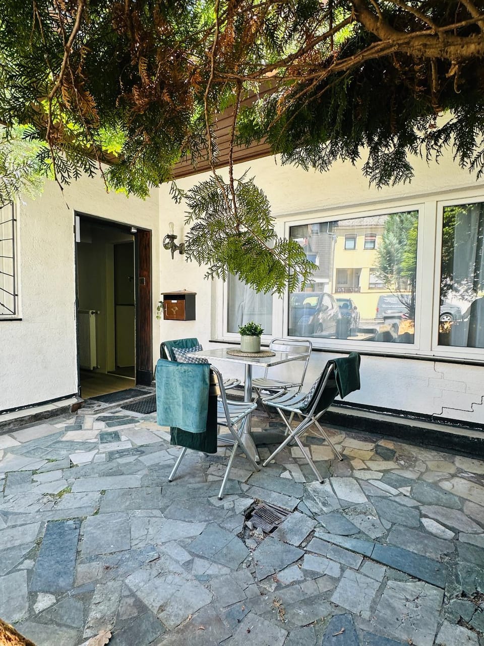 Property building, Balcony/Terrace