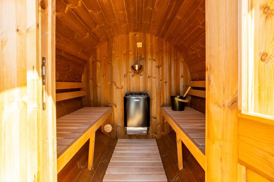 Natural landscape, Steam room, Decorative detail, heating