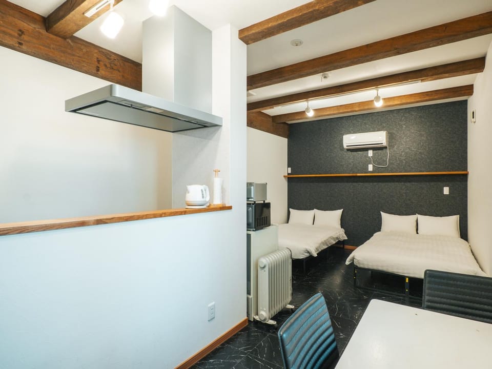 Bed, Photo of the whole room, air conditioner