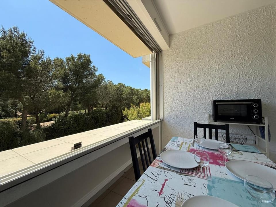 Patio, Day, View (from property/room), Balcony/Terrace, Dining area