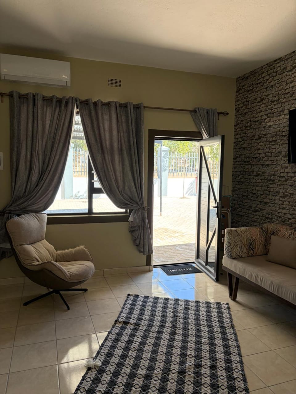 Seating area