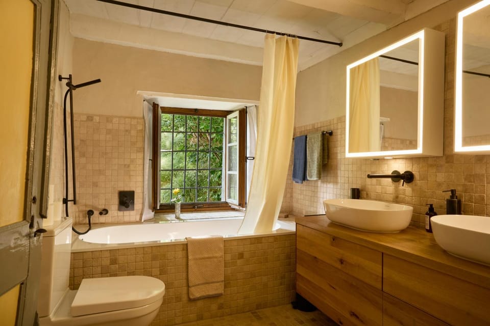 Shower, Bathroom, Bath, towels