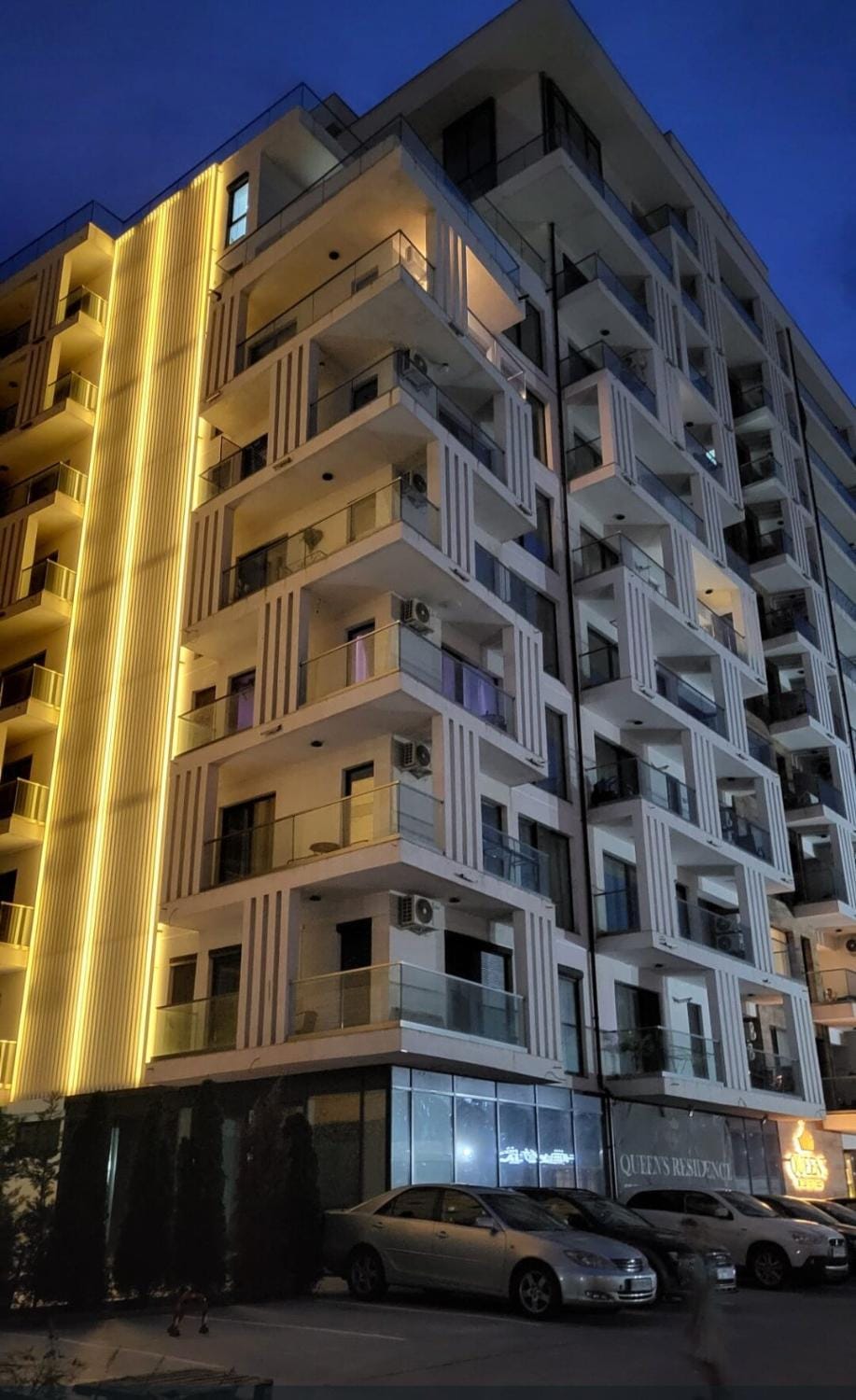 Queen's Residence Mamaia North Apartment in Constanța County