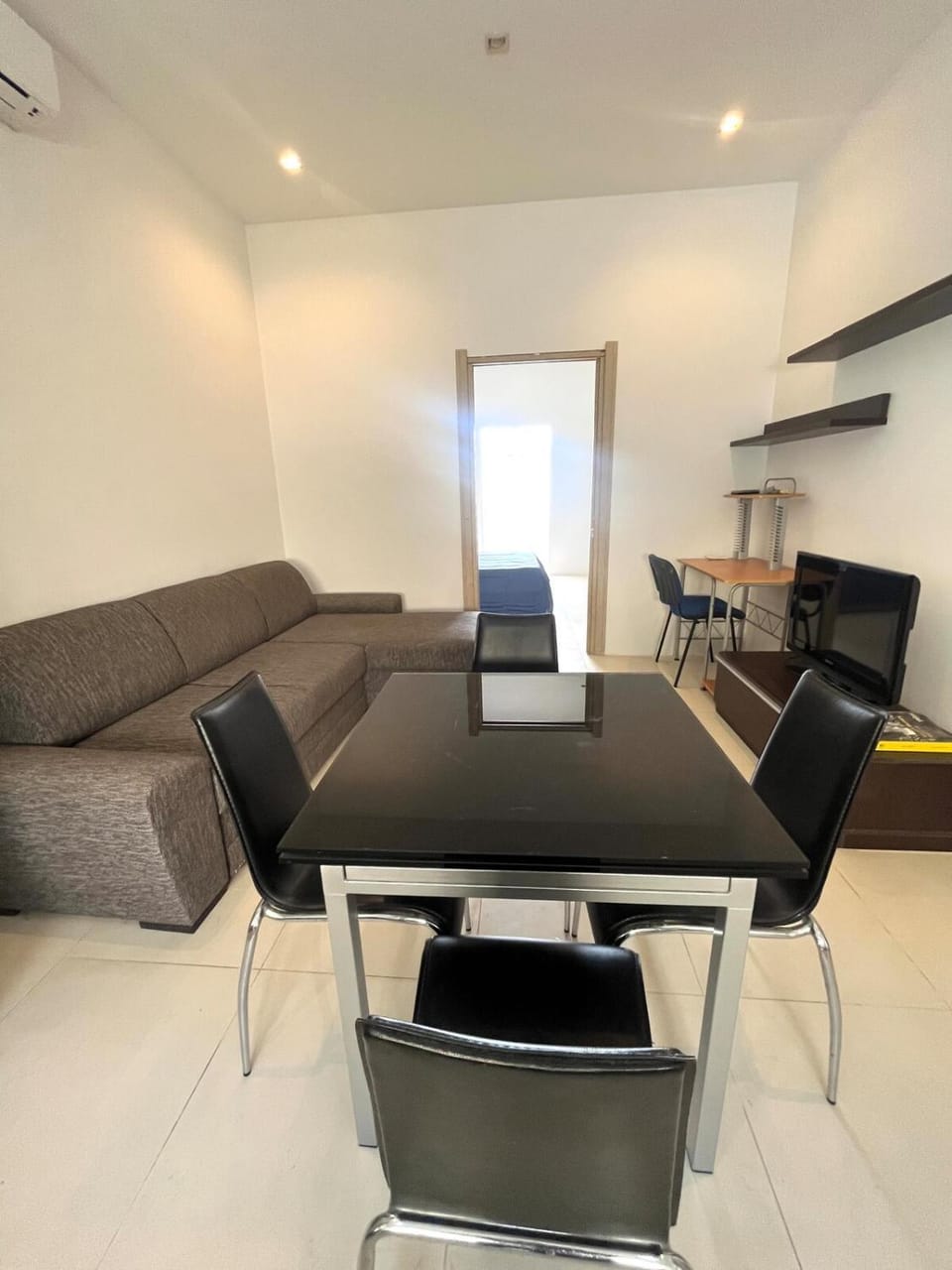 Harbour View Apt with Terrace Apartment in Malta