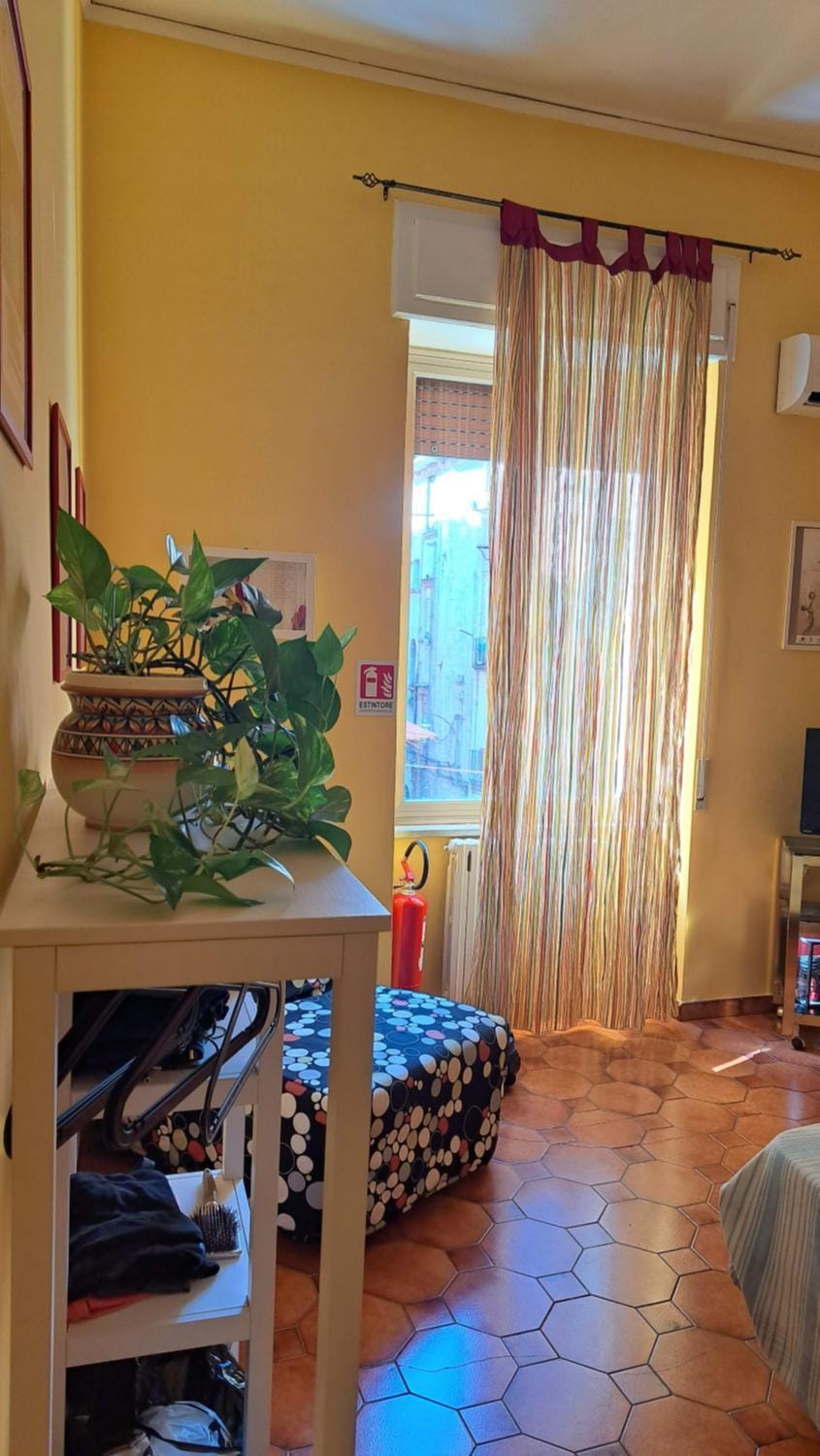 Photo of the whole room, Bedroom, City view
