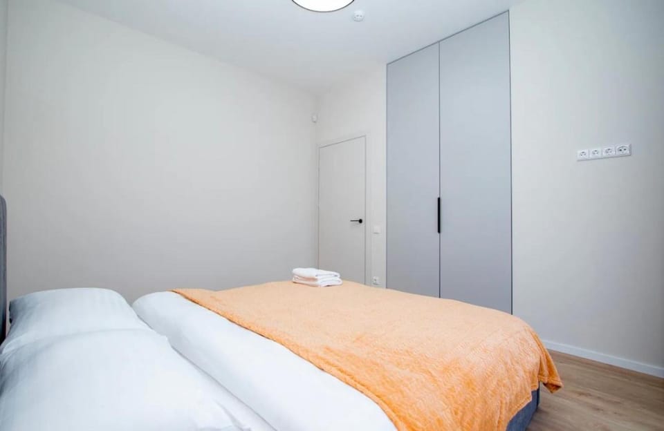 Oranžiniai apartamentai Apartment in Palanga