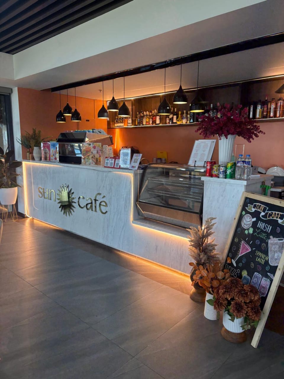 Sy bay Apartment hotel in Paranaque