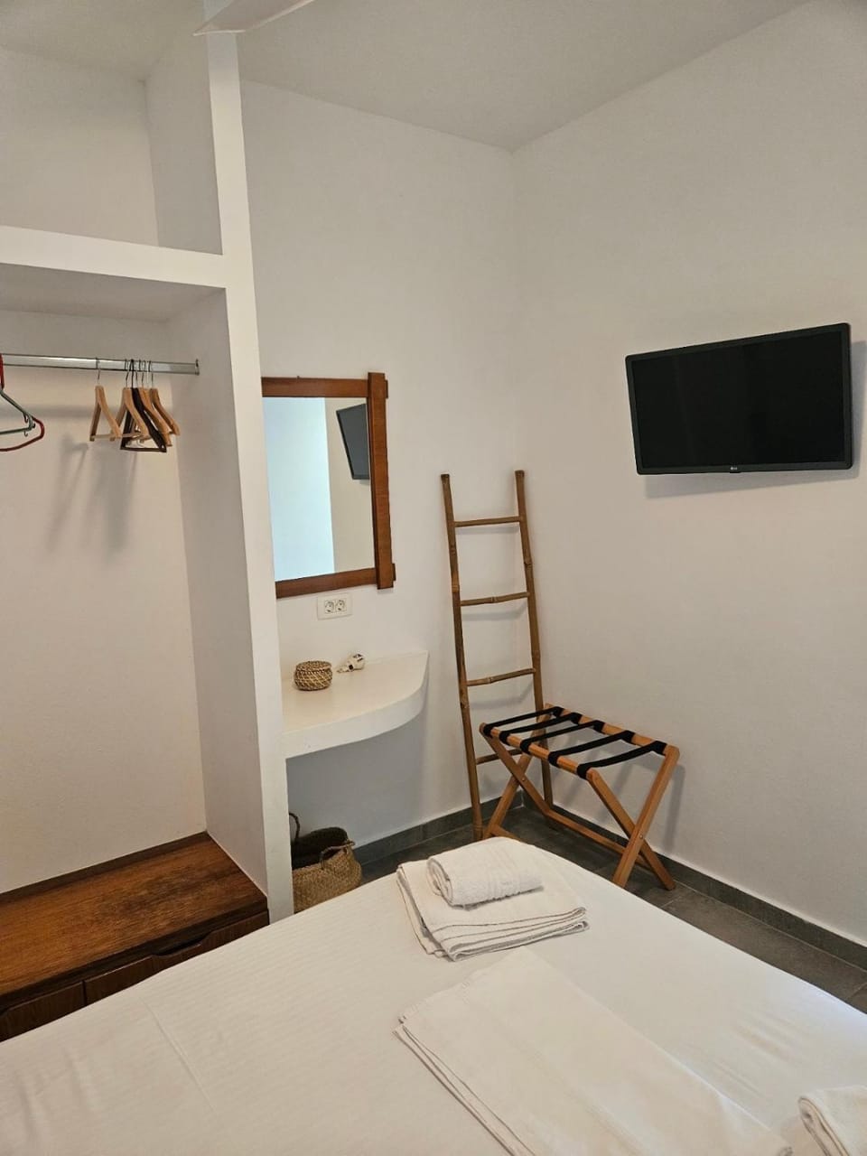 Ioanna Rooms A2 Apartment in Kea-Kythnos