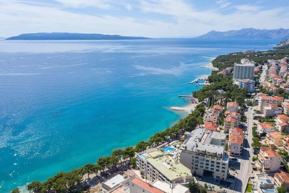 Just Steps to Sea Makarska Apartment in Makarska