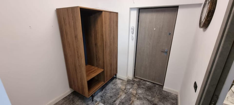 Back to Black Studio Apartment in Bucharest